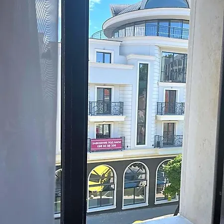 Hotel Art 2*